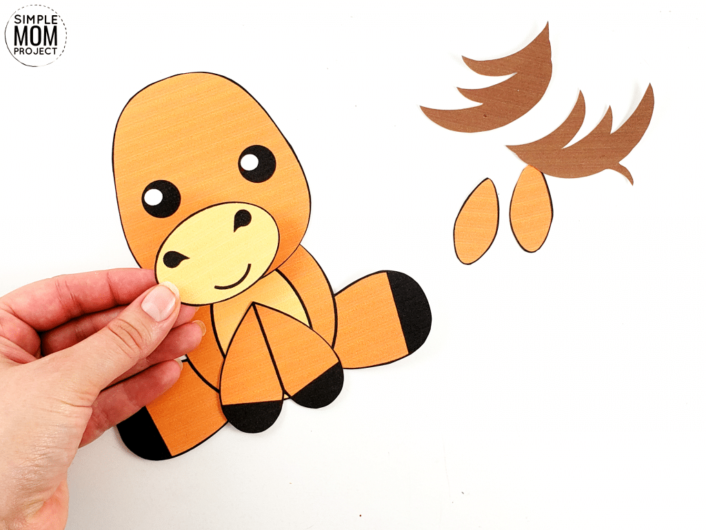 Horse Craft for Kids, preschoolers and toddlers step 4