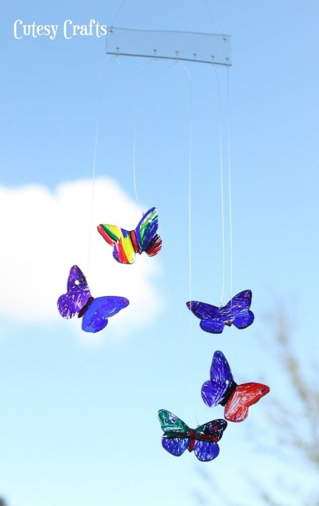 Fun and adorable spring and summer butterfly crafts for kids, preschoolers and toddlers