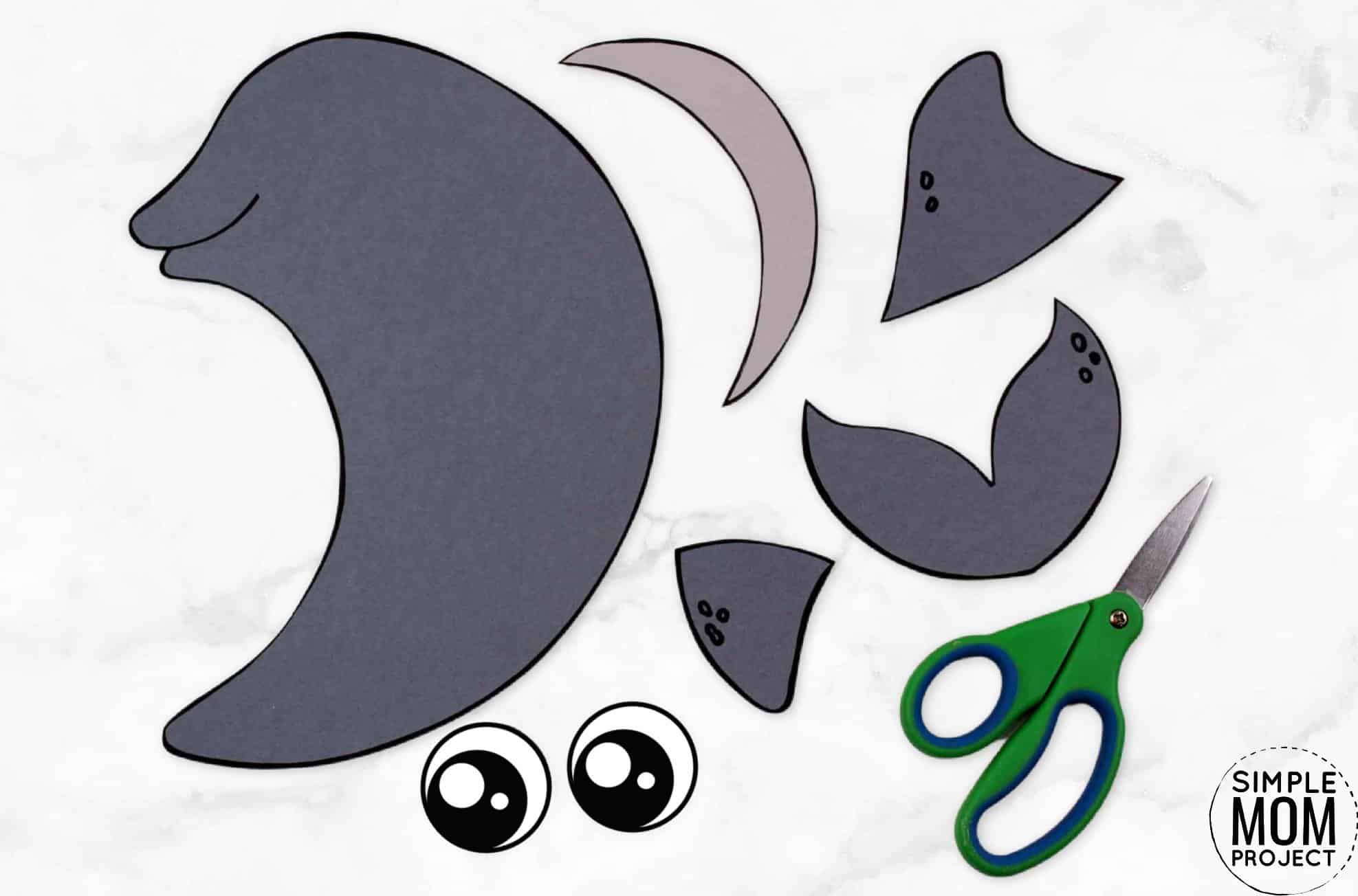 Free Printable Ocean Animal Dolphin Crafts for kids of all ages, including preschoolers and toddlers