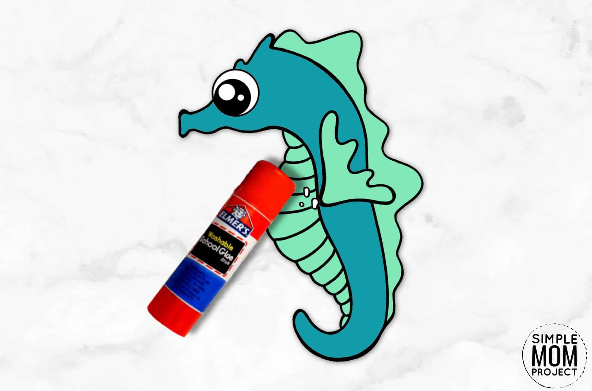 Free Printable Seahorse Ocean Animal Craft for Kids, preschoolers and toddlers