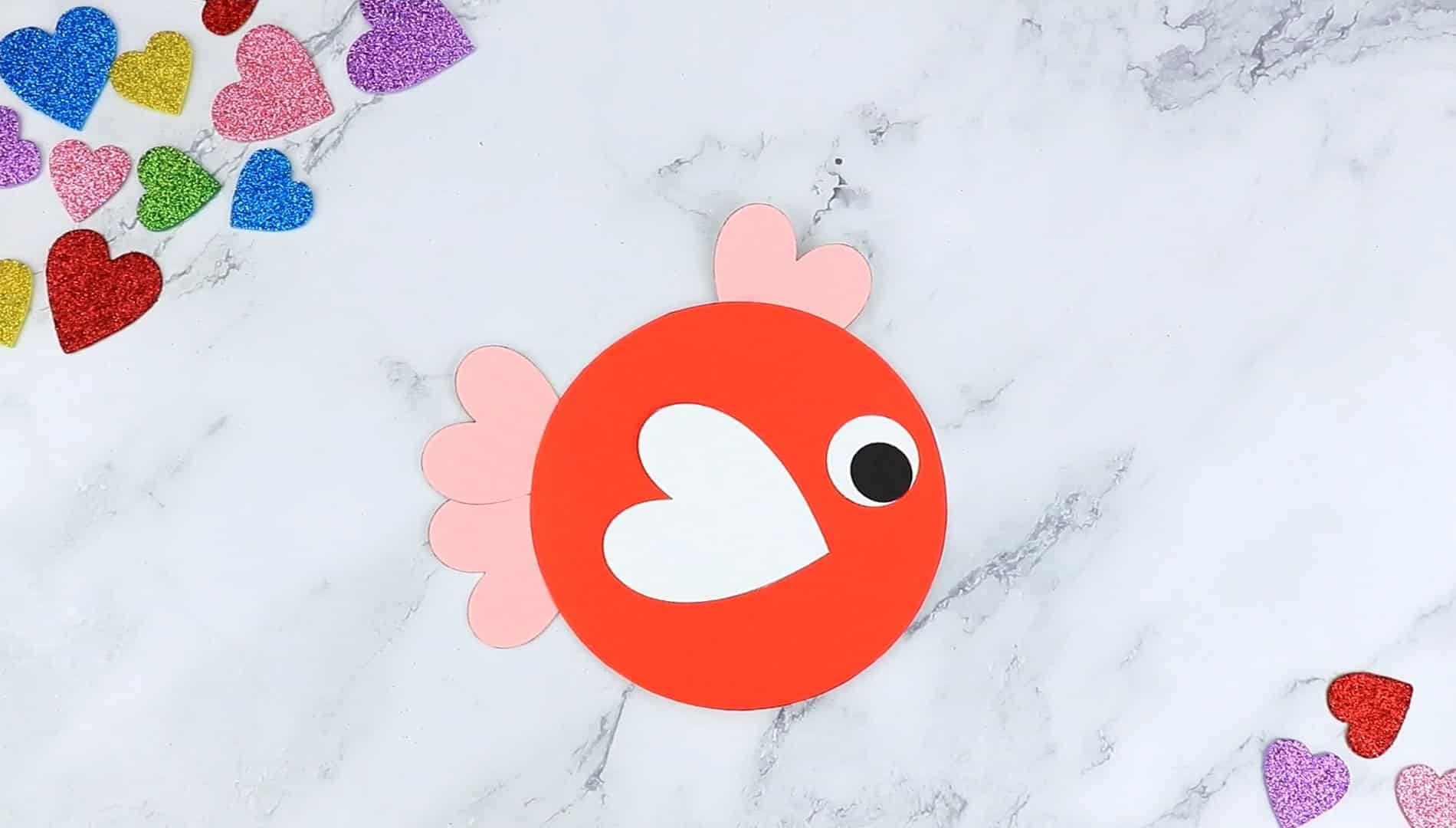 Free Printable Heart Fish Craft for Preschoolers toddlers and kindergartners 