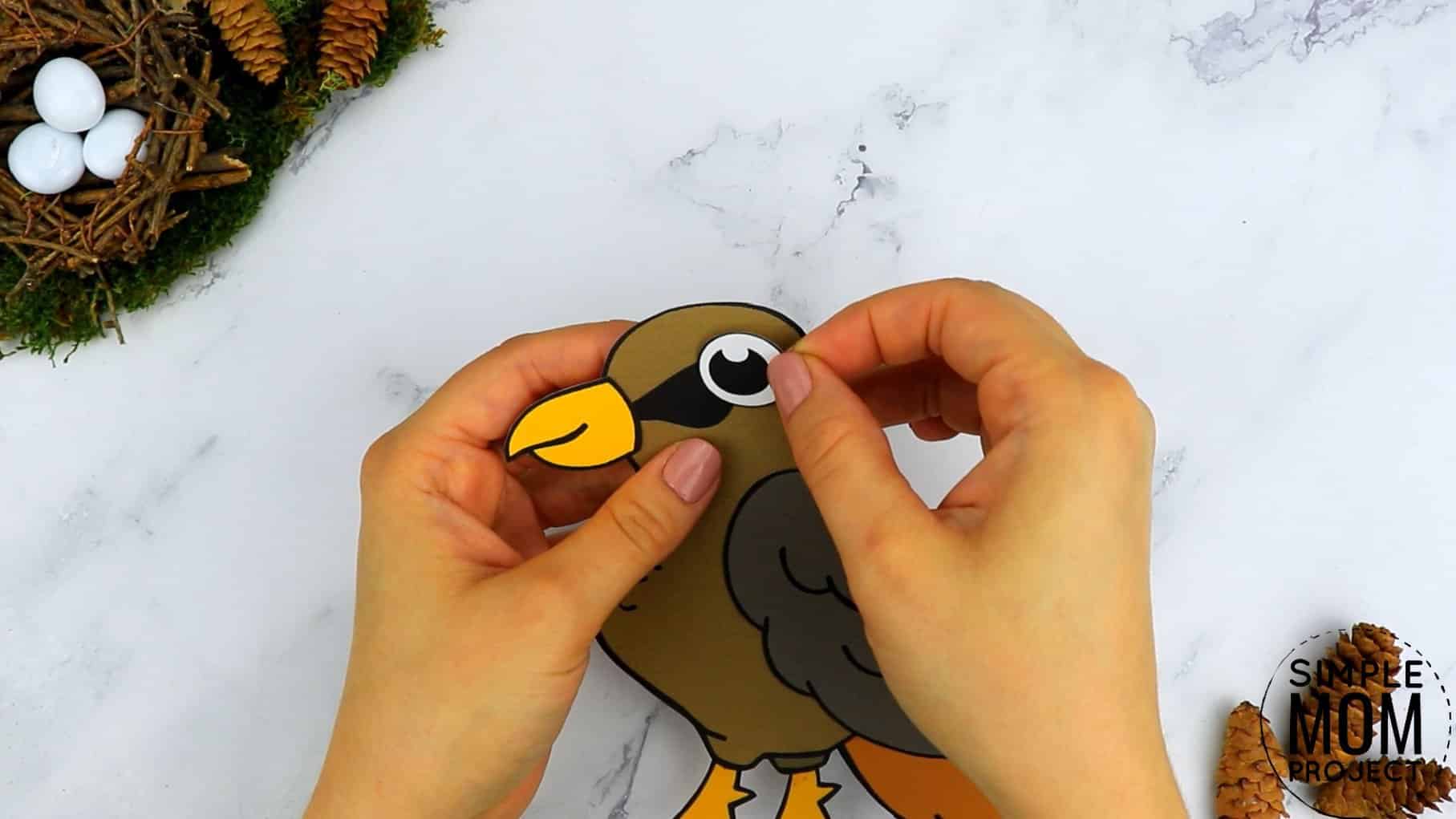 Free Printable Hawk Craft for Kids, preschoolers toddlers and kindergartners