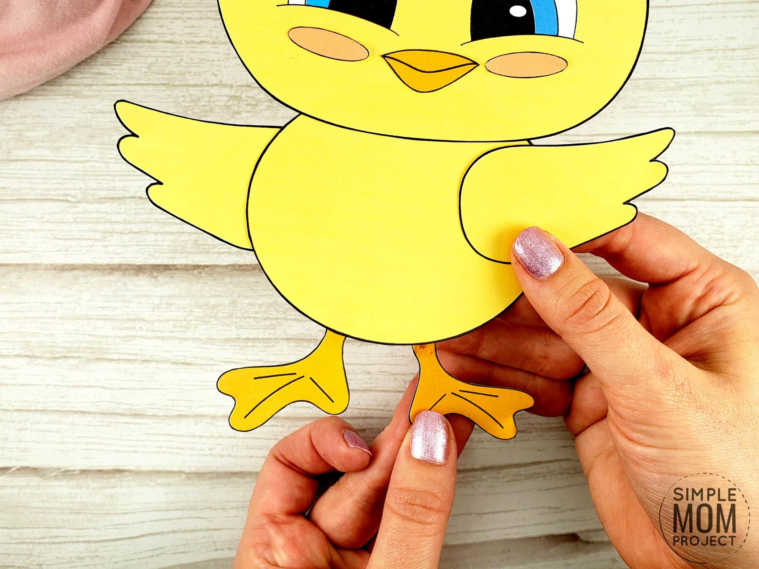 Easy Spring Chick Free Printable Template craft for kids, toddlers and preschoolers