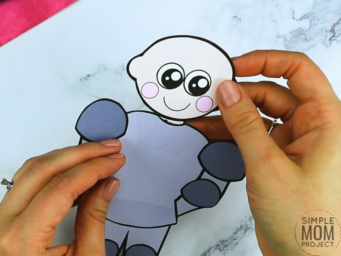 Free printable royal knight page template for kids, preschoolers and kindergartners