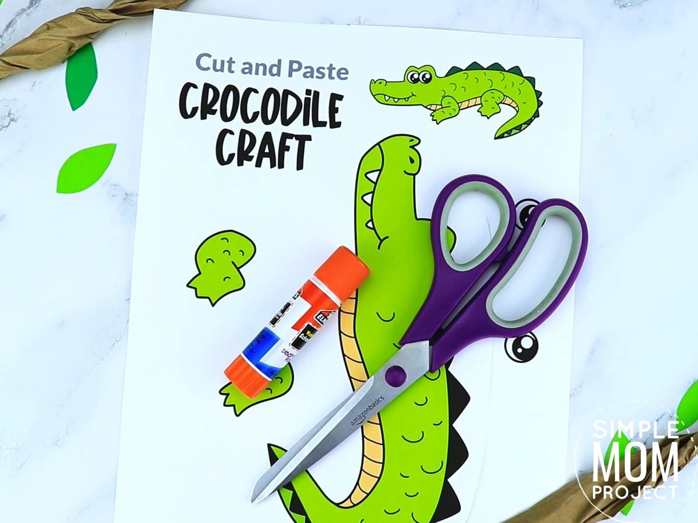 Free Printable Crocodile Craft for preschoolers, toddlers and kindergartners