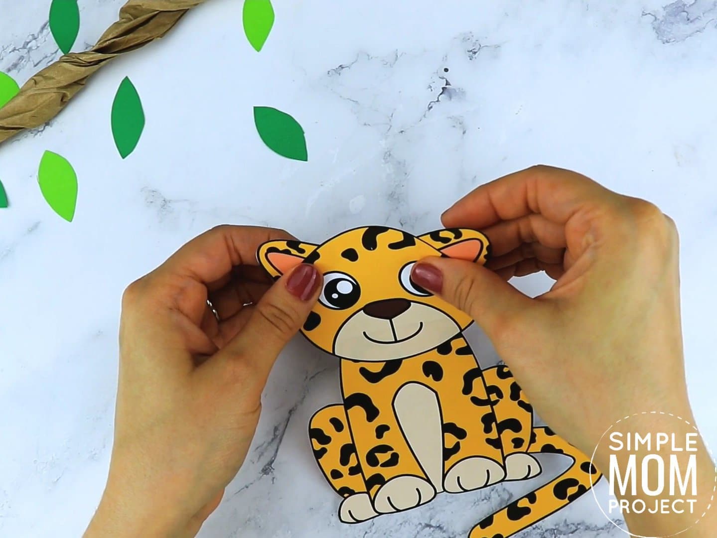 Free Printable Leopard Craft for preschoolers, toddlers and kindergartners