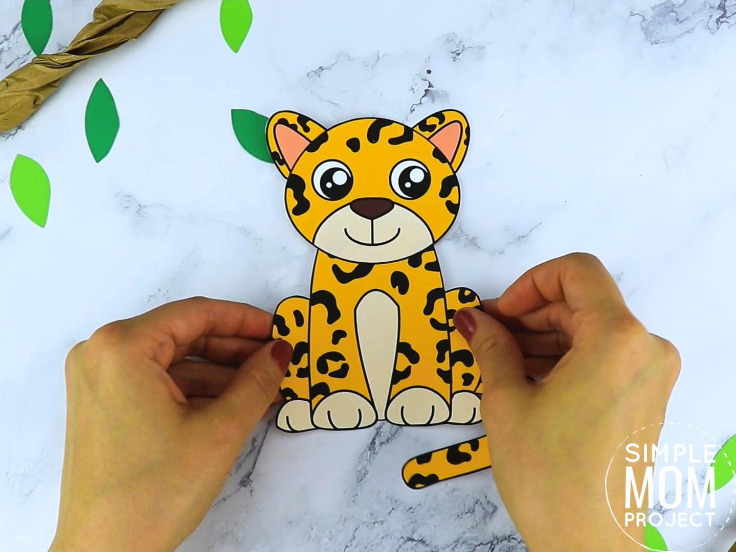 Free Printable Leopard Craft for preschoolers, toddlers and kindergartners