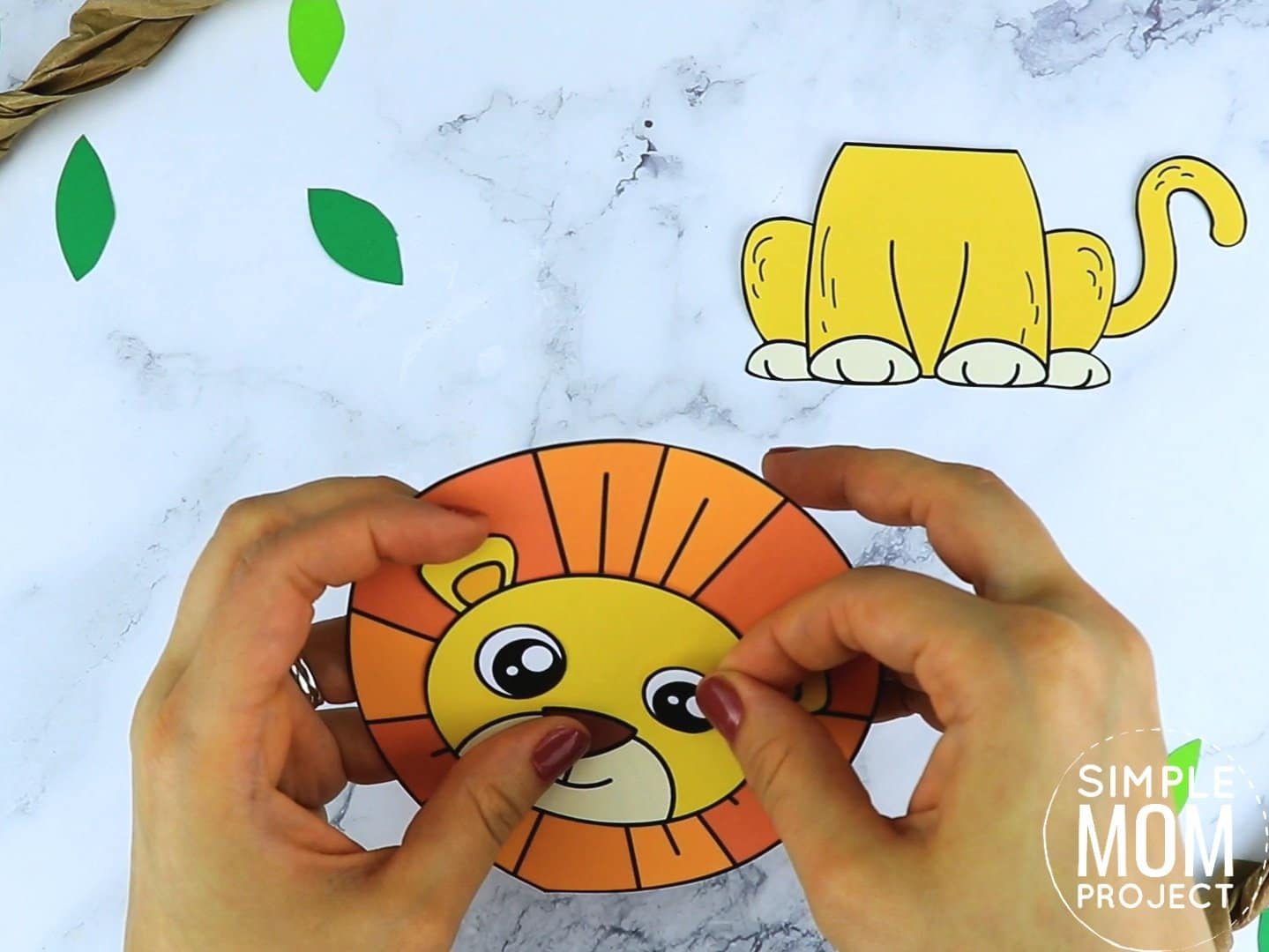 Free Printable Lion Craft for preschoolers, toddlers and kindergartners