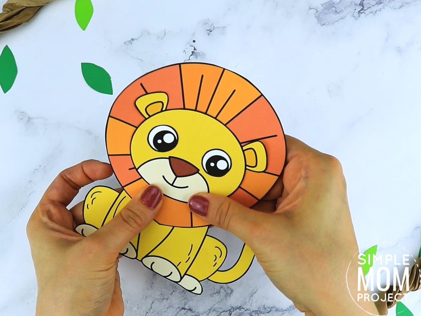 Free Printable Lion Craft for preschoolers, toddlers and kindergartners