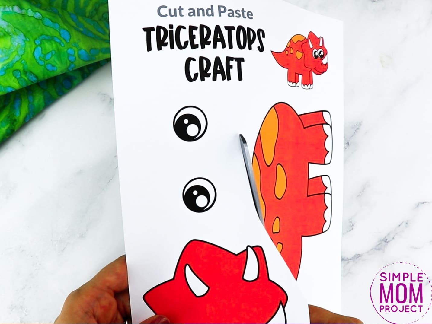 Free Printable Triceratops Dinosaur Craft for Preschoolers, toddlers and kindergartners