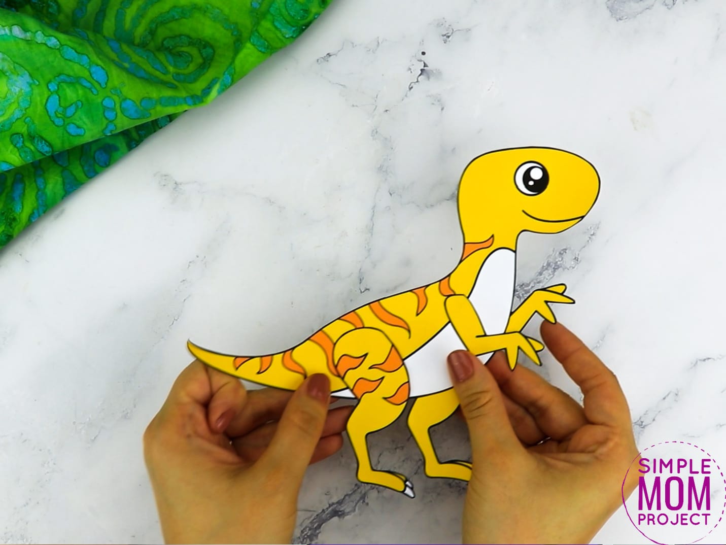 Free Printable Velociraptor Dinosaur Craft for Preschoolers, toddlers and kindergartners