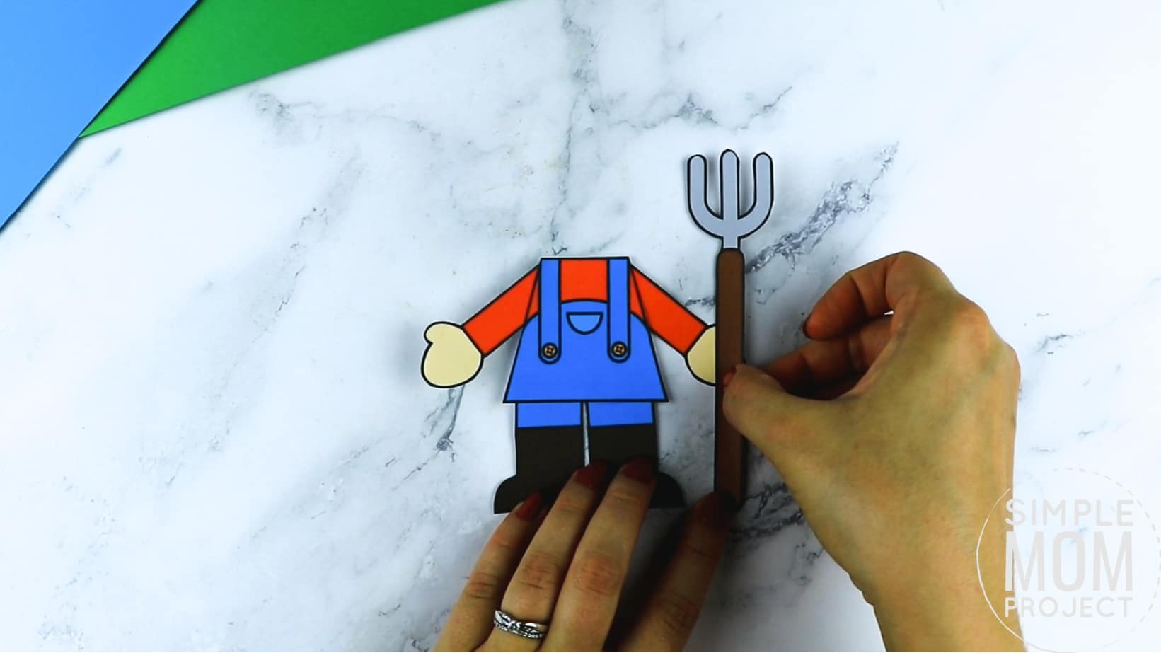 Free printable farmer community helper for kids, preschoolers, toddlers and kindergartners