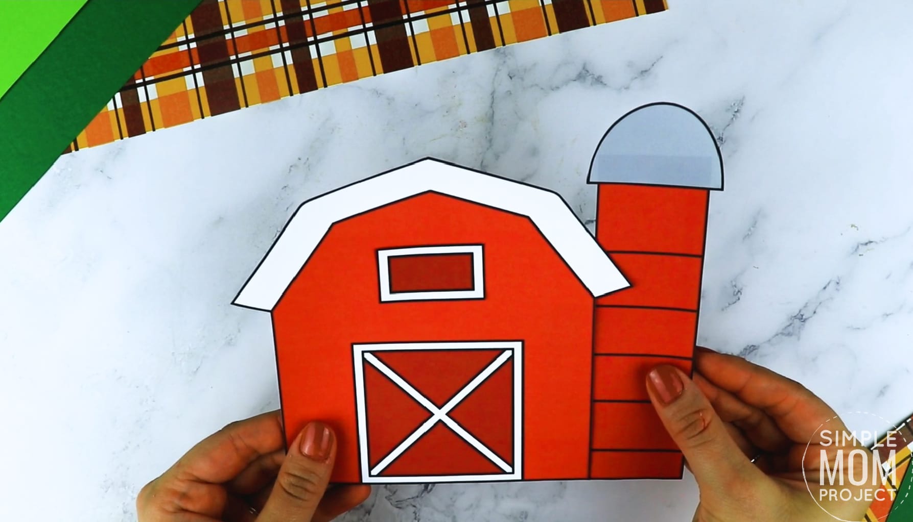 Free printable barn craft for toddlers, preschoolers and kindergartners
