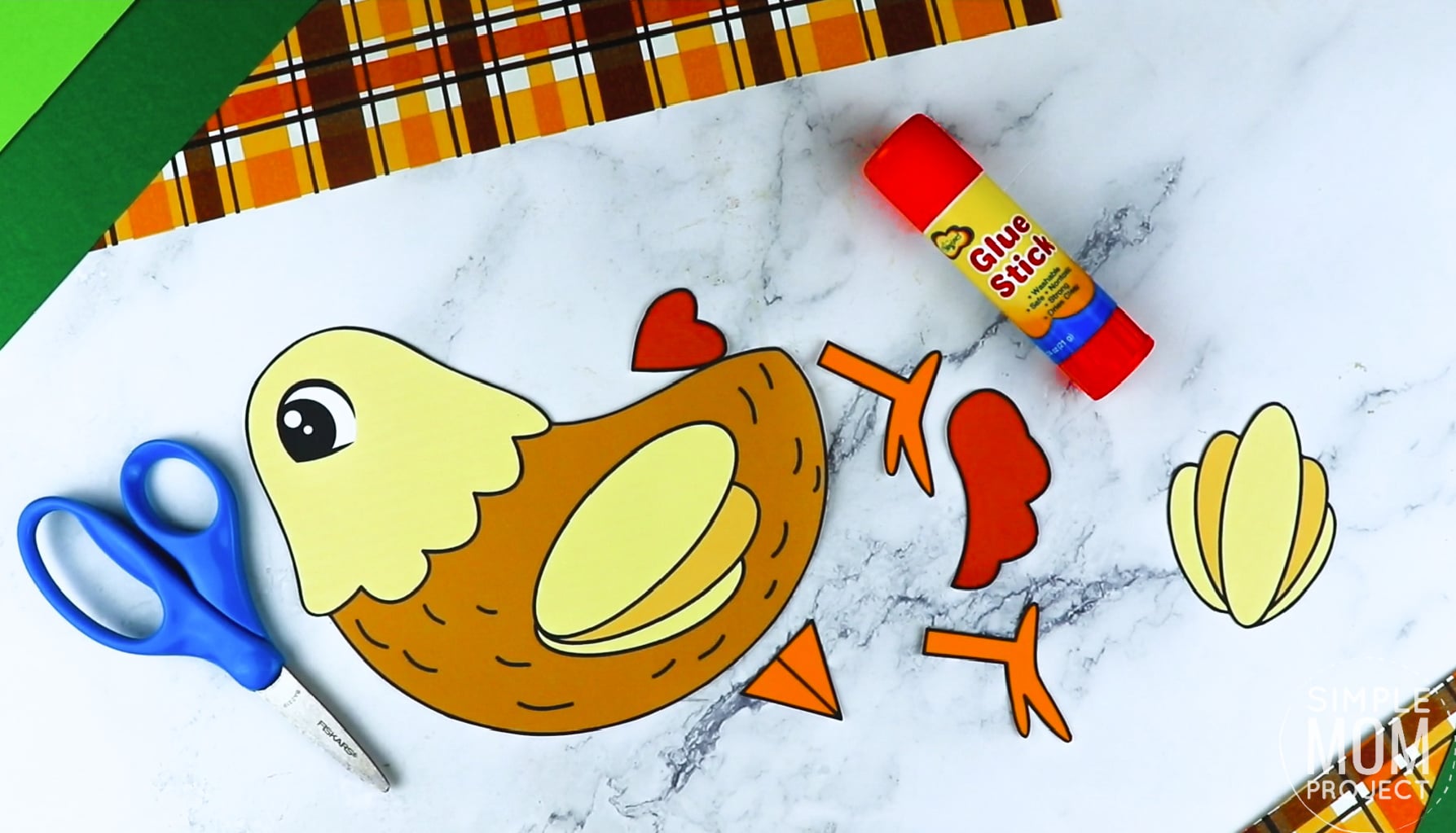Free Printable Farm Chicken Craft and Chick Craft Kids Preschoolers toddlers