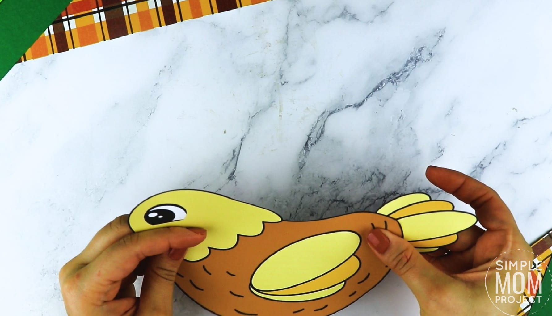 Free Printable Farm Chicken Craft and Chick Craft Kids Preschoolers toddlers