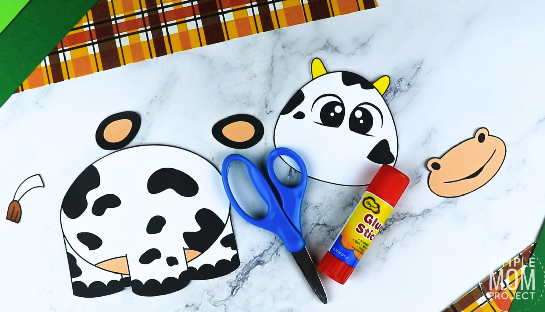 Free printable cow craft for toddlers, preschoolers and kindergartners