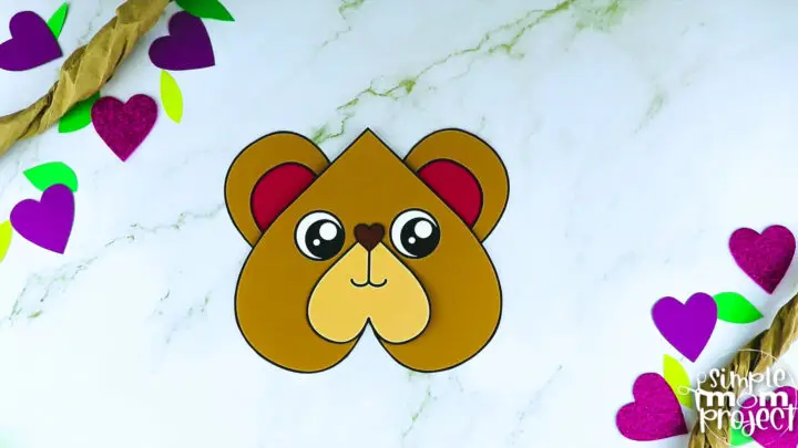 Are you looking for a printable heart shaped bear craft for your toddler, preschool and kindergarten kids? These printable heart bear crafts are great to include in your lesson plans, preschool paper craft projects, diy greeting cards, decorations and puppet shows. Click now to grab your adorable heart bear templates today!
