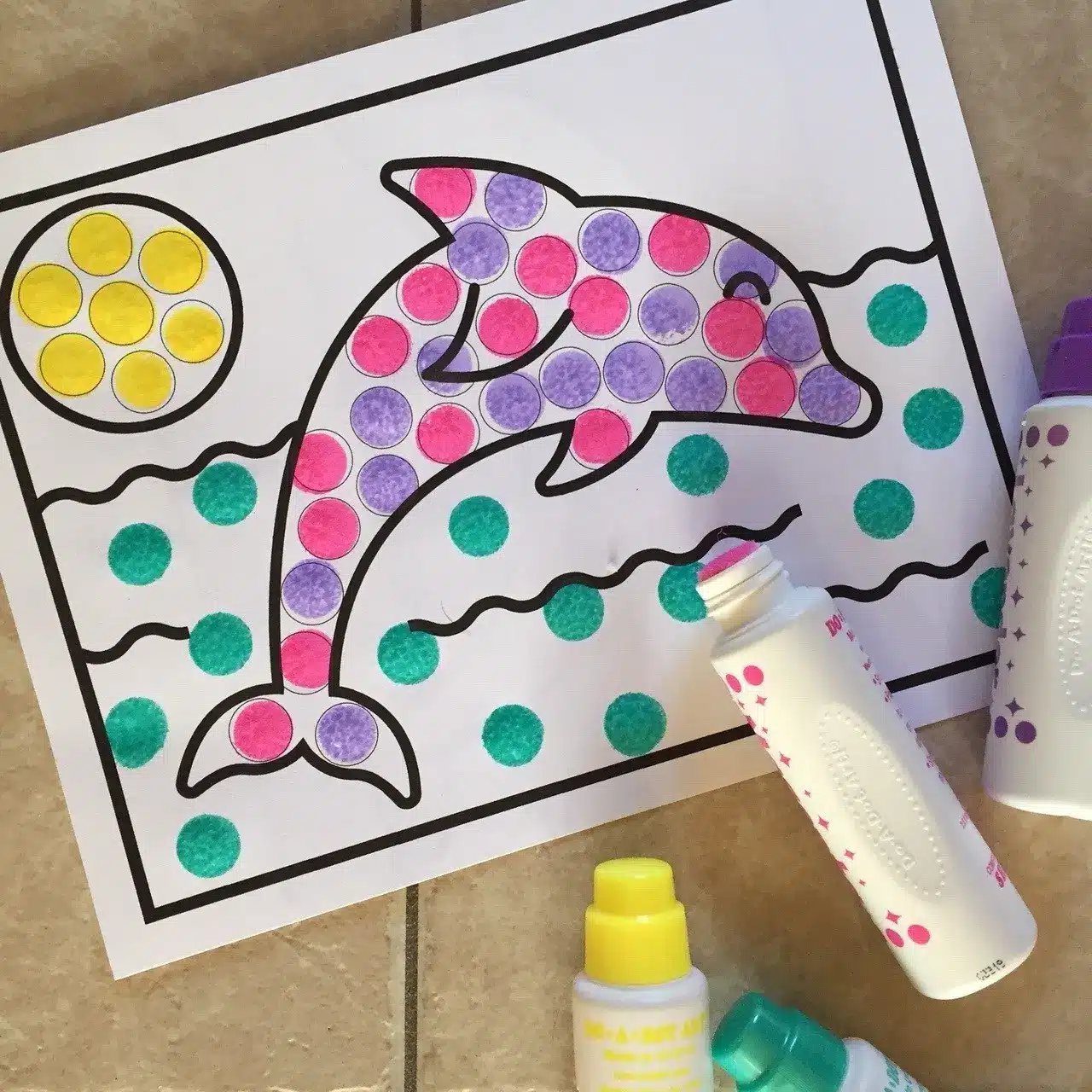 Preschool Do a Dot Dolphin