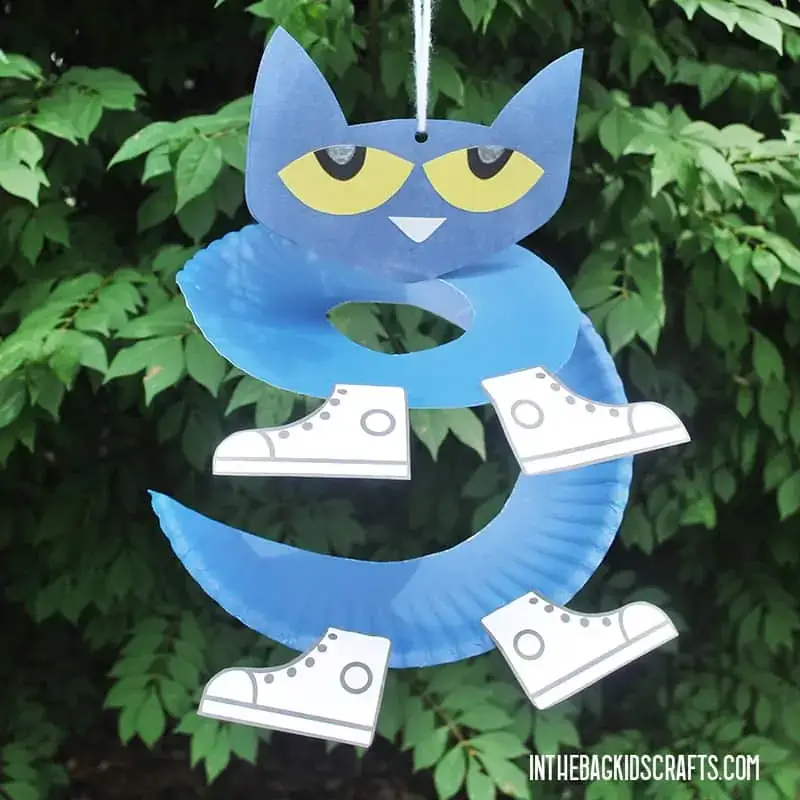 Cat Craft and Activities easy crafts for kids in a fun way for those that have a love of little cats some even black cat crafts 27