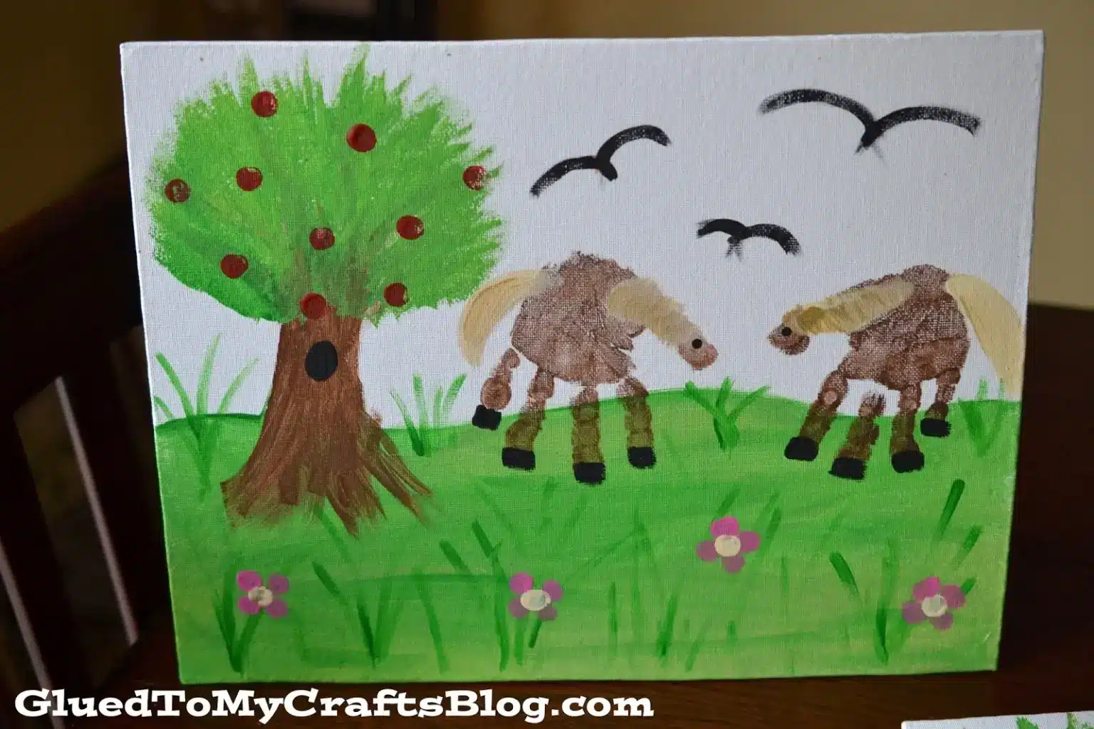 Horse crafts are a great and fun activity for horse camp and good paper horse crafts for children, kids, toddler, elementary, preschooler 17