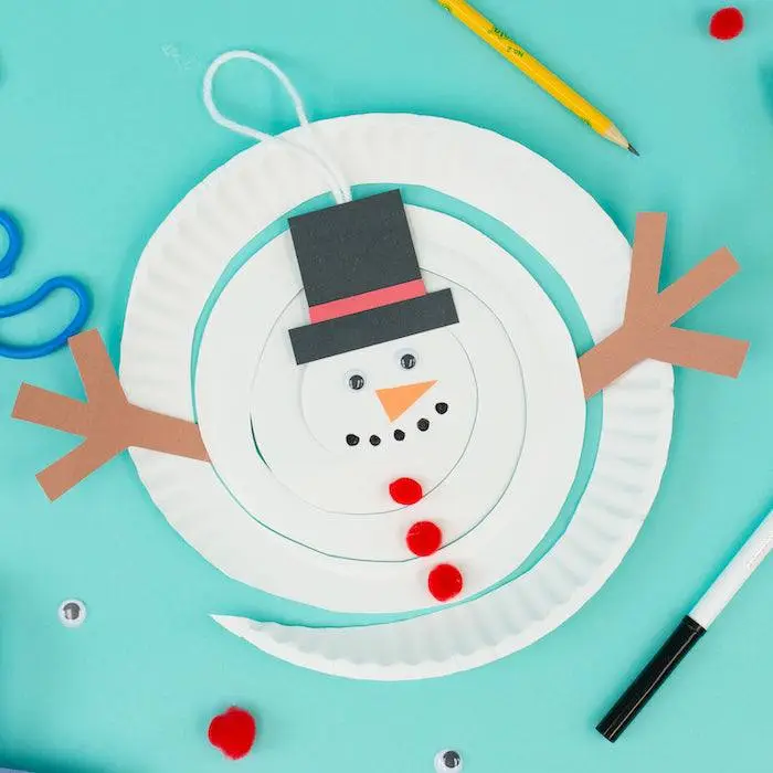 paper plate spiral snowman craft