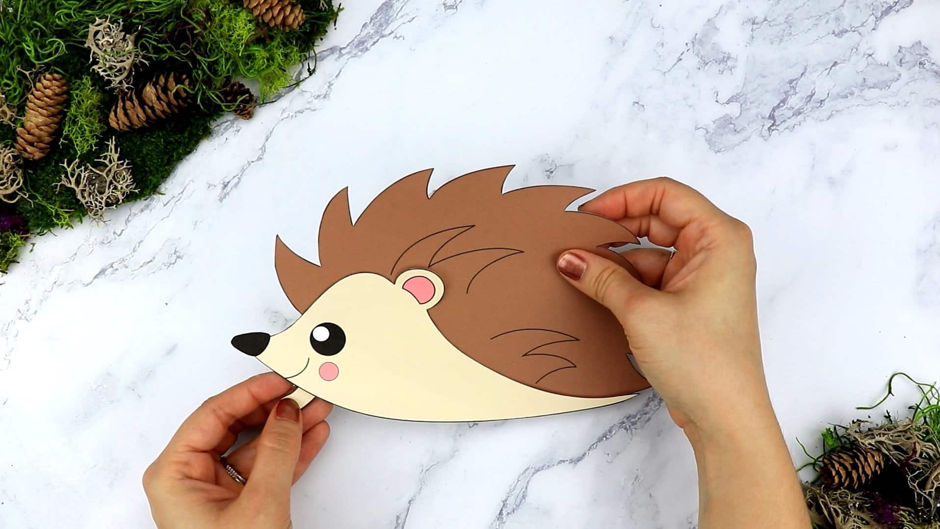 Free Printable Forest Hedgehog Craft Template for kids, preschoolers, toddlers and kindergartners