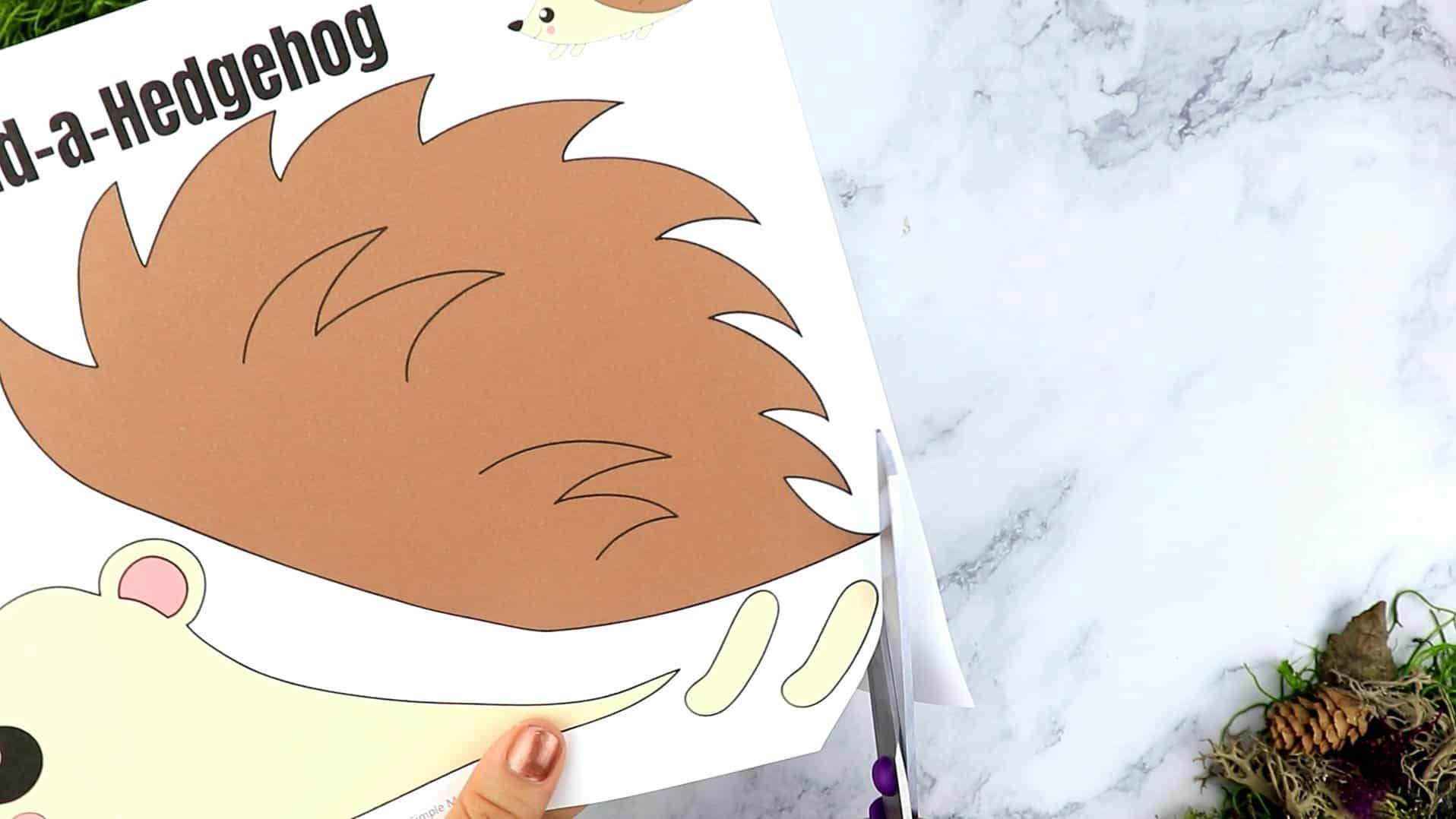 Free Printable Forest Hedgehog Craft Template for kids, preschoolers, toddlers and kindergartners
