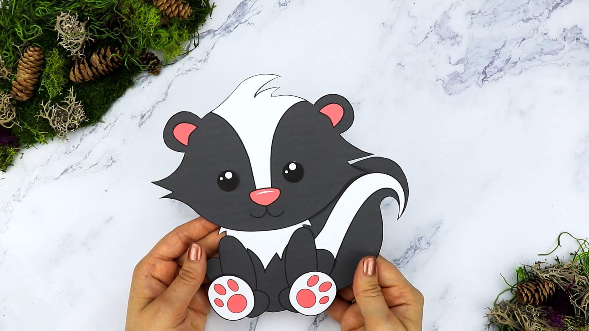 Free Printable Forest Skunk Craft Template for kids, preschoolers, toddlers and kindergartners