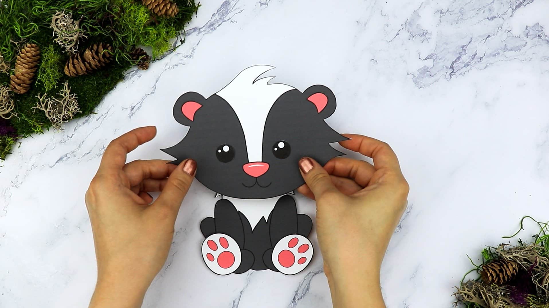 Free Printable Forest Skunk Craft Template for kids, preschoolers, toddlers and kindergartners